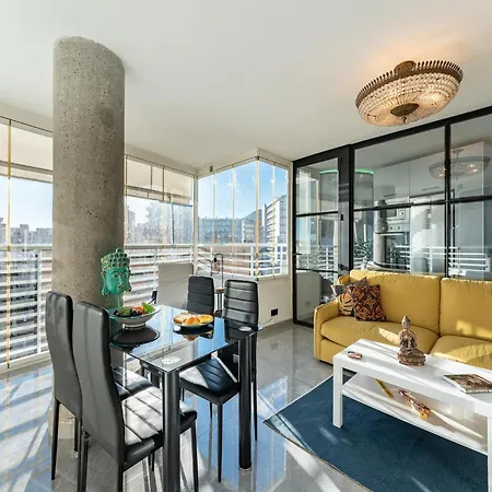 Coxy In Almaria Near Centre Torremolinos